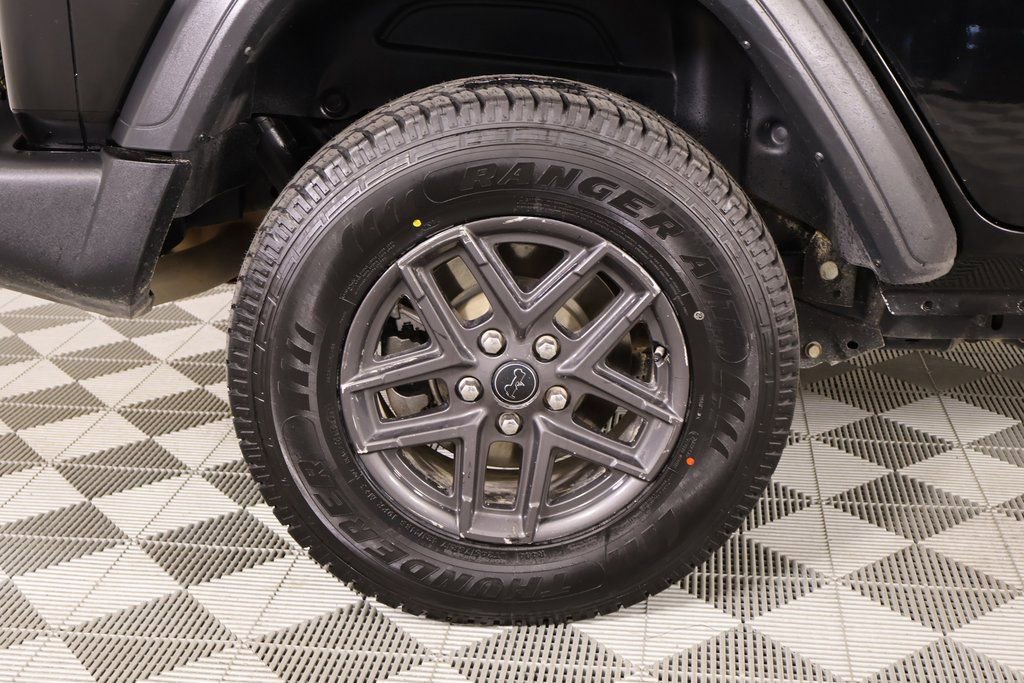 Used 2024 Jeep Wrangler Unlimited Sport w/ Convenience Group image 18