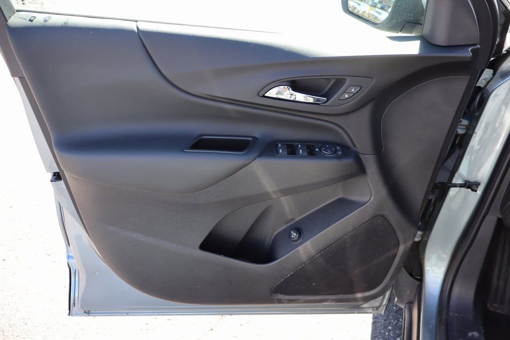 Used 2024 Chevrolet Equinox LT image 25