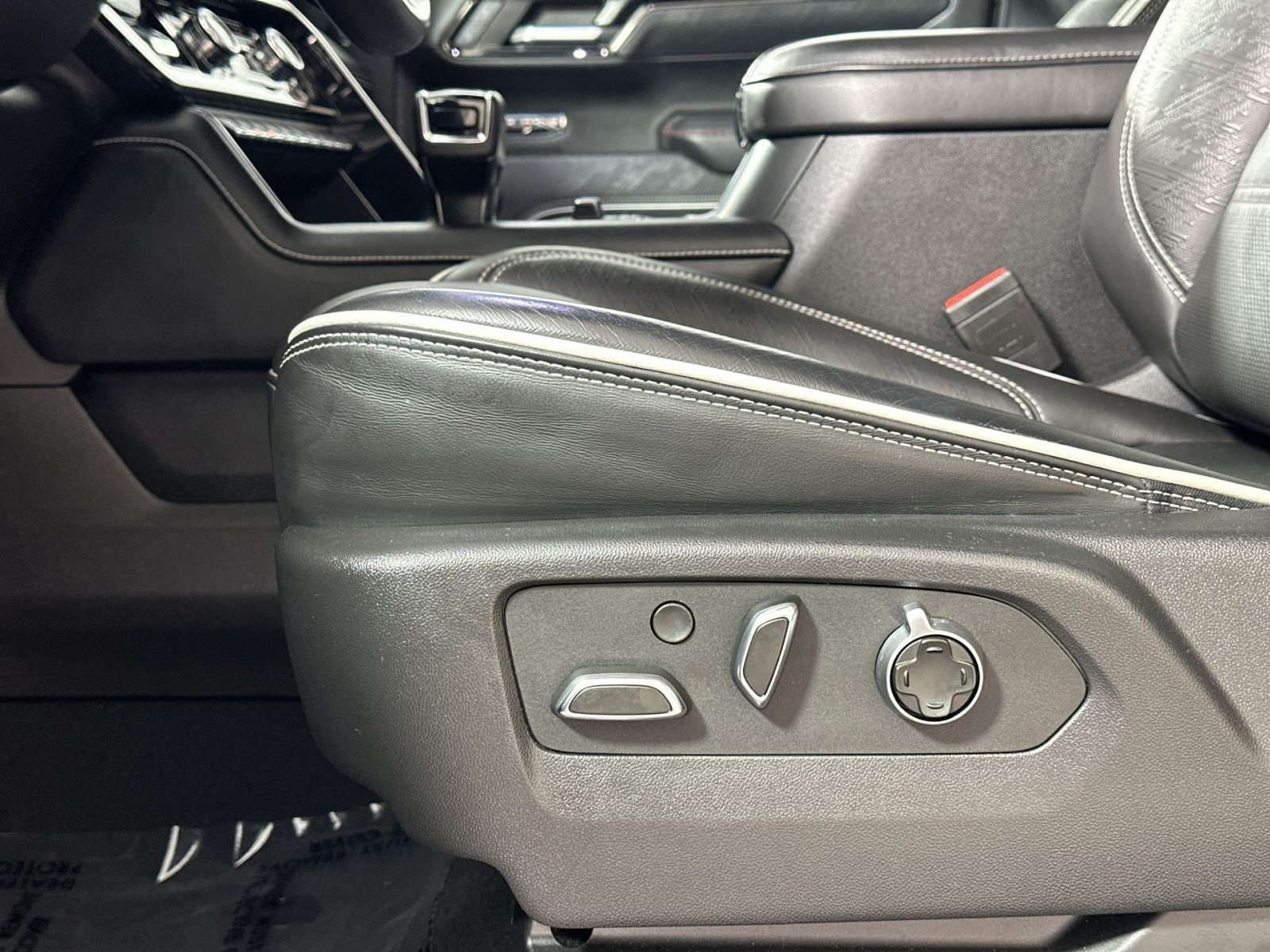 Used 2022 GMC Sierra 1500 AT4X AWD/4WD image 14