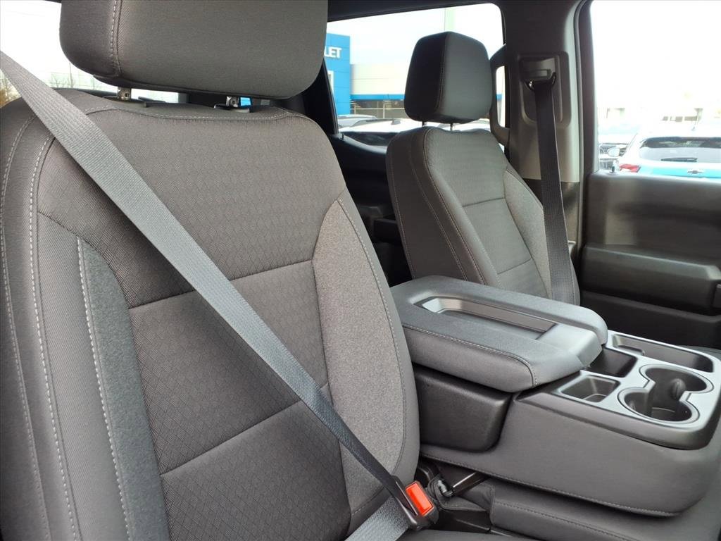 Used 2024 Chevrolet Silverado 1500 Custom image 25