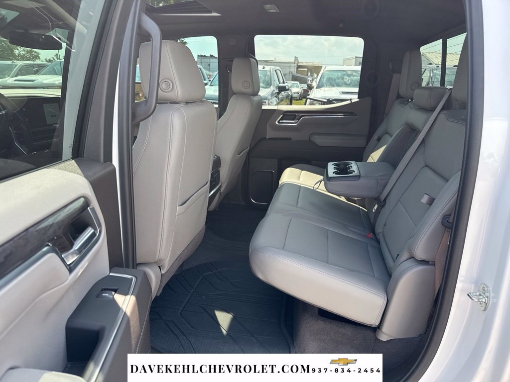 Used 2022 Chevrolet Silverado 1500 LTZ w/ LTZ Premium Package AWD/4WD image 21