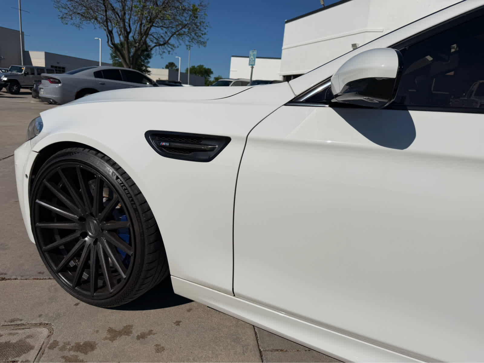 Used 2014 BMW M5 image 7