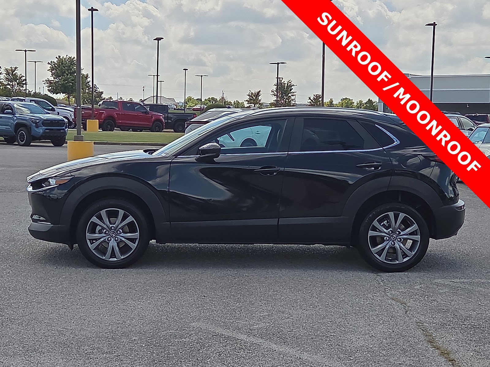 Used 2025 MAZDA CX-30 AWD 2.5 S w/ Preferred Package image 3