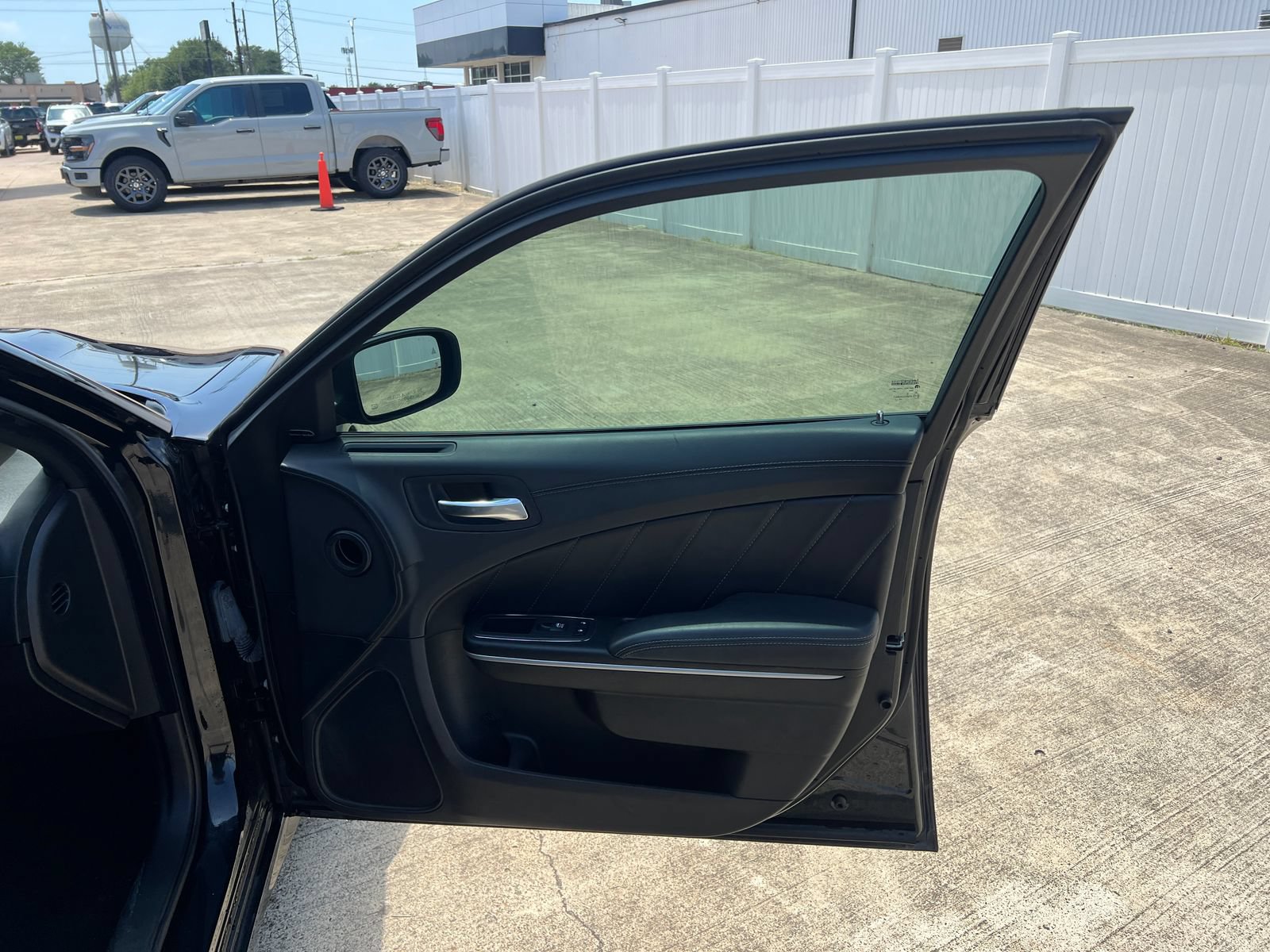 Used 2023 Dodge Charger Scat Pack RWD image 21