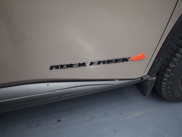 Certified 2025 Nissan Rogue SV image 5