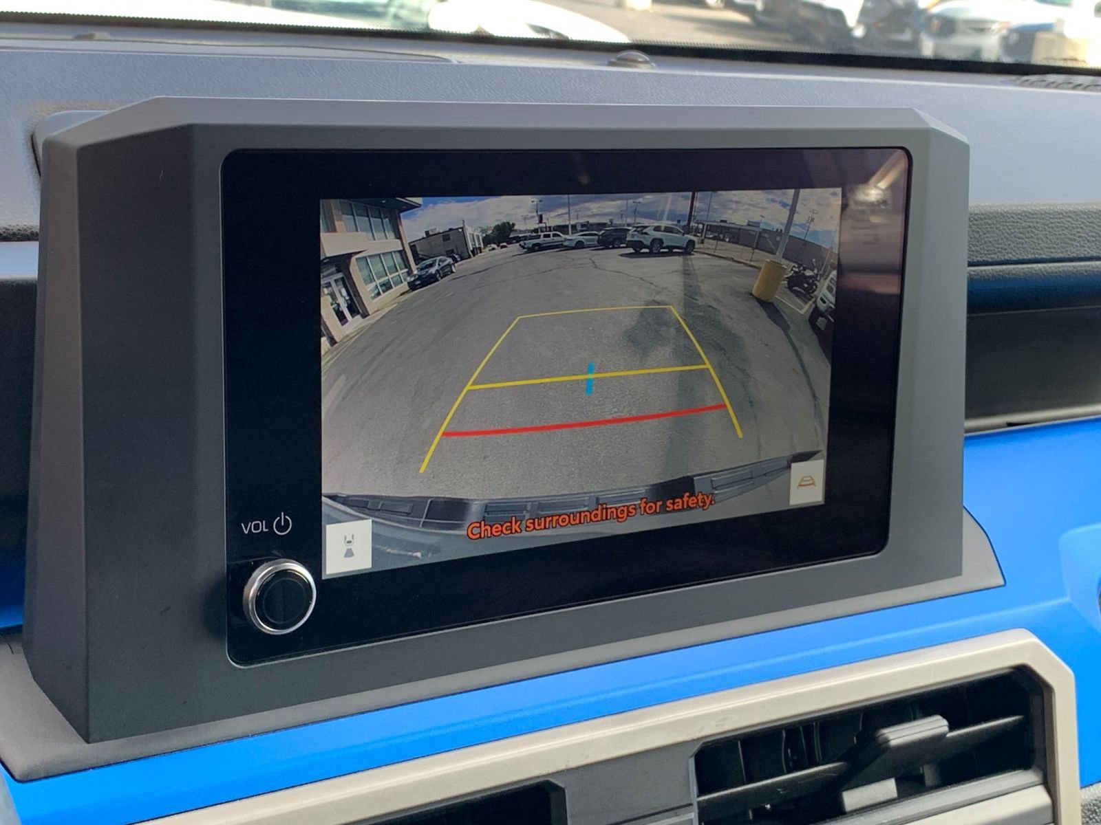Used 2025 Toyota Tacoma TRD Off-Road image 17