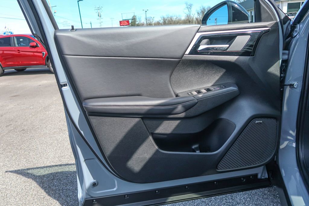 New 2026 Mitsubishi Outlander AWD image 22