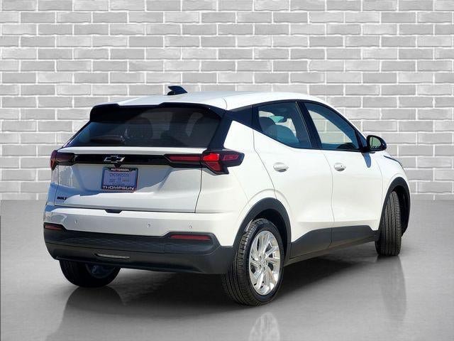 New 2027 Chevrolet Bolt LT FWD image 5