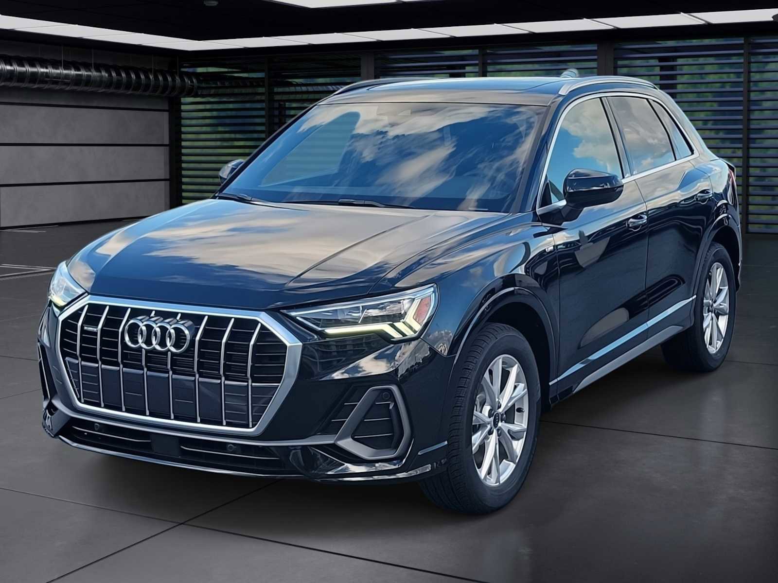 New 2025 Audi Q3 2.0T Premium image 1