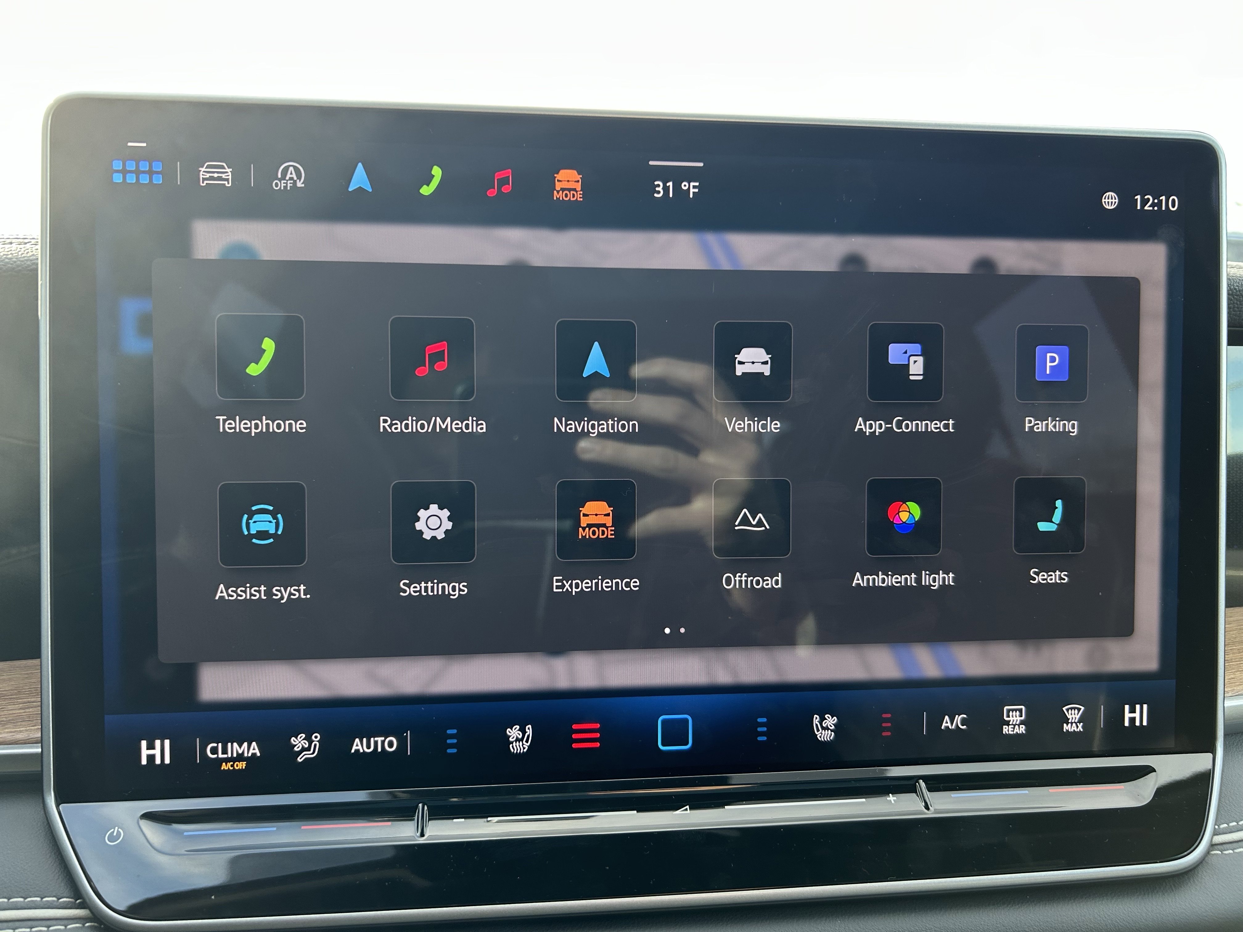 New 2026 Volkswagen Tiguan SEL R-Line image 14