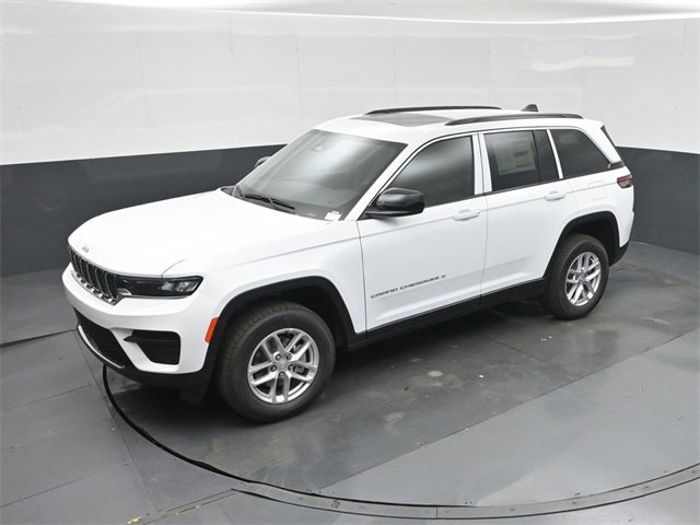 New 2025 Jeep Grand Cherokee Laredo X image 29