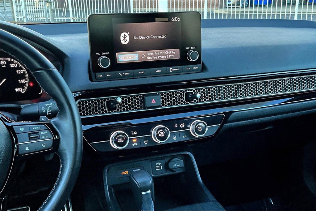 Used 2024 Honda Civic Sport image 6