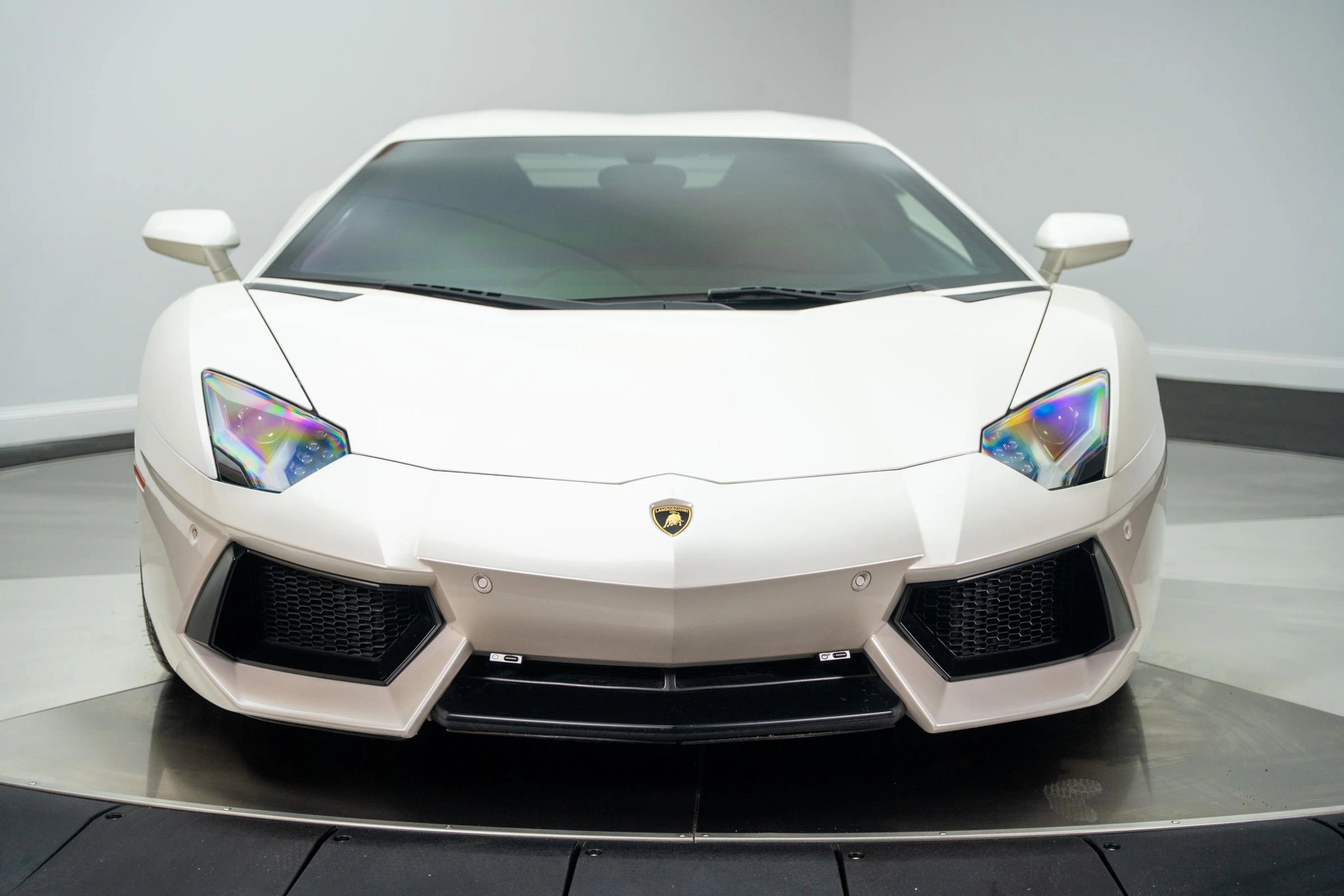 Used 2013 Lamborghini Aventador LP 700-4 image 13
