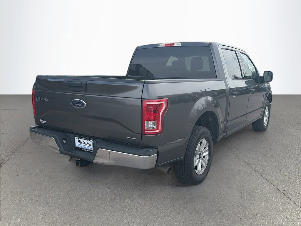 Used 2016 Ford F150 XLT image 4
