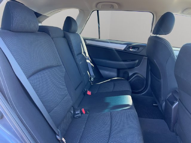Used 2017 Subaru Outback 2.5i Premium AWD/4WD image 23