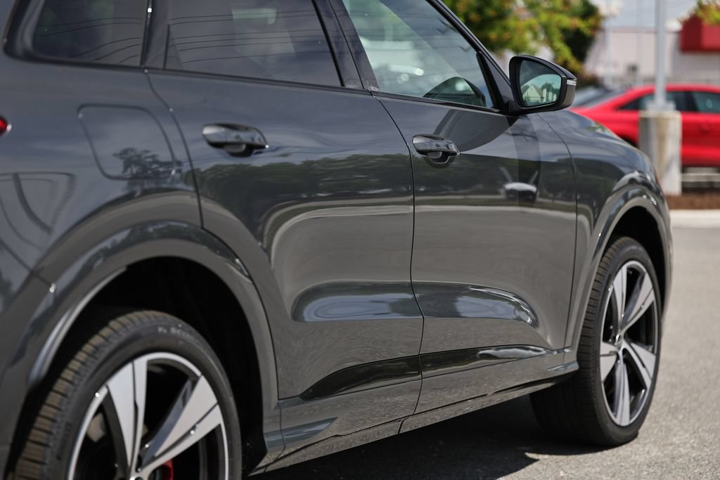 New 2026 Audi SQ5 Premium Plus AWD/4WD image 8
