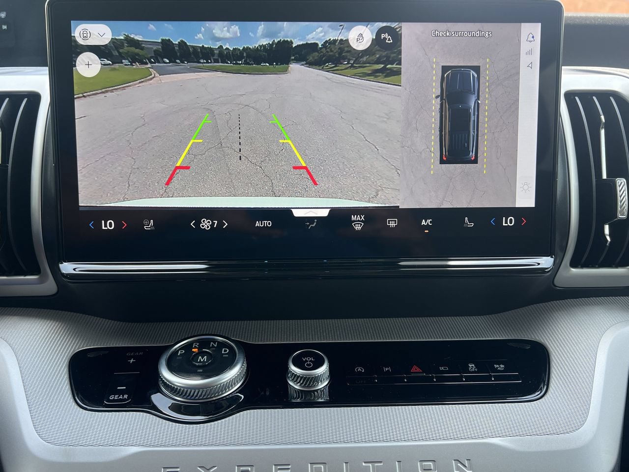 New 2027 Ford Expedition Active RWD image 5