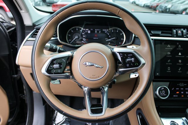Used 2022 Jaguar F-PACE S image 26