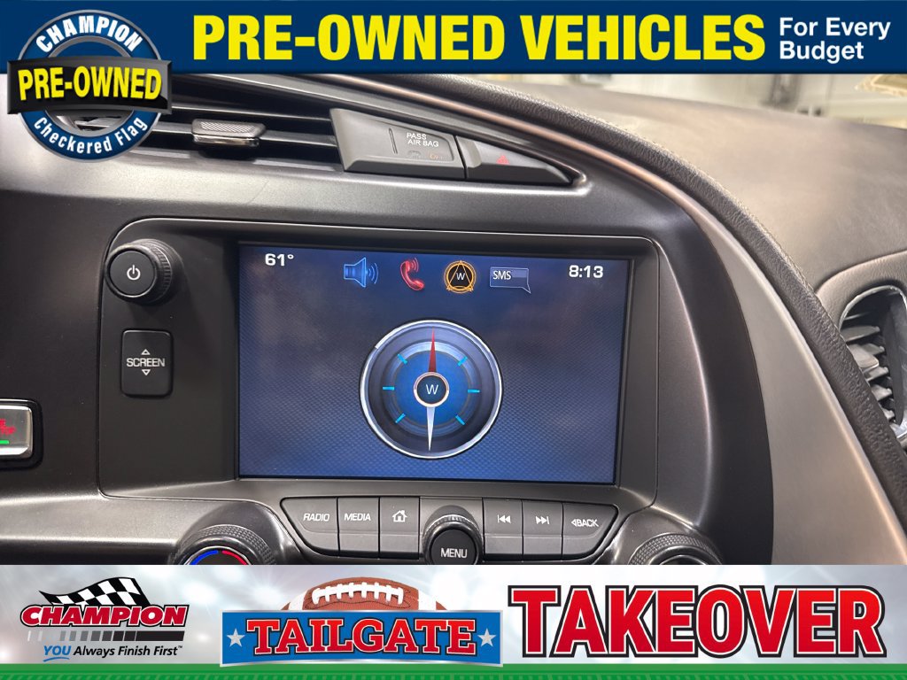 Used 2019 Chevrolet Corvette Stingray Coupe w/ 1LT RWD image 7