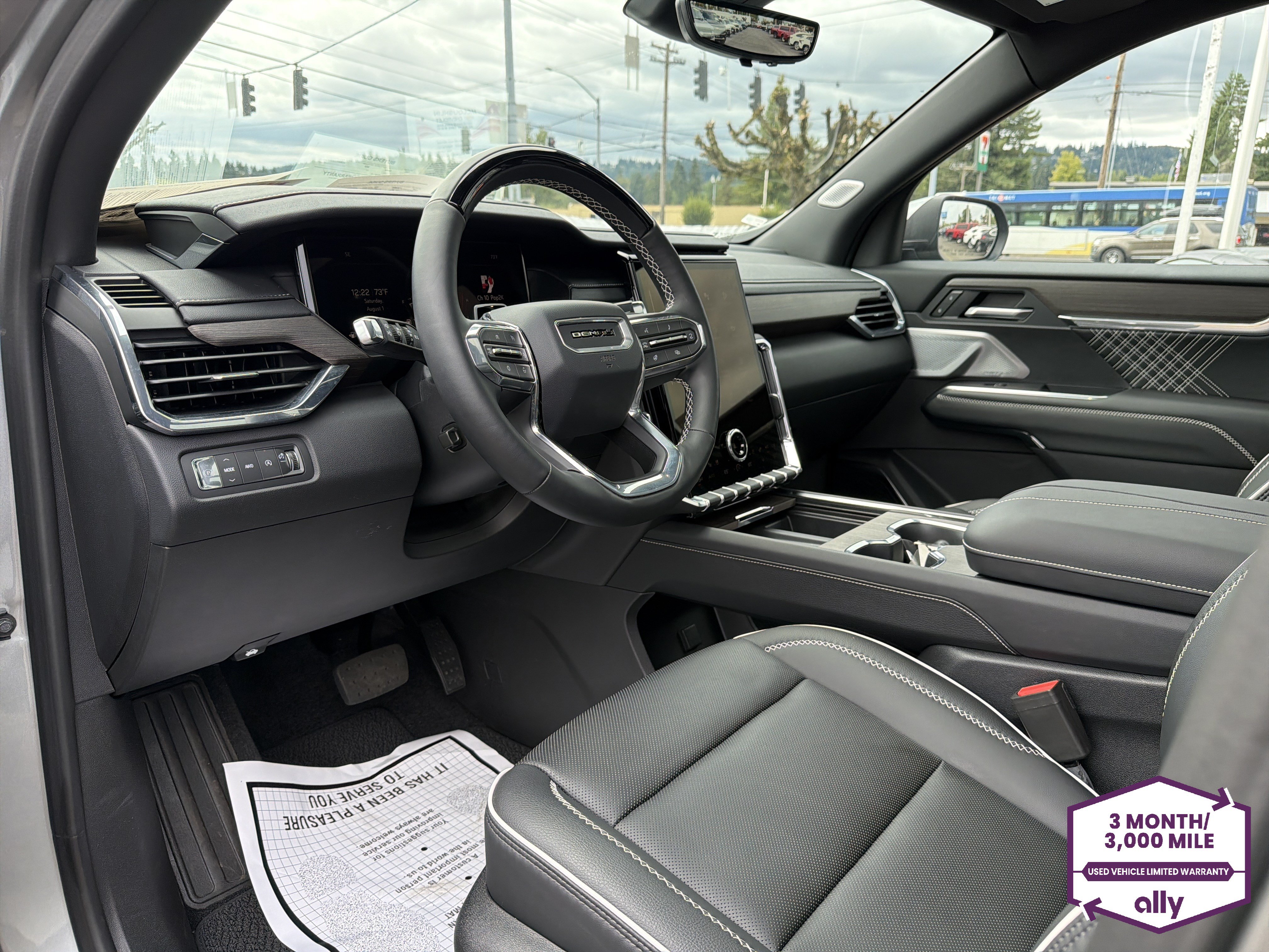 Used 2025 GMC Acadia Denali w/ Super Cruise Package AWD/4WD image 9