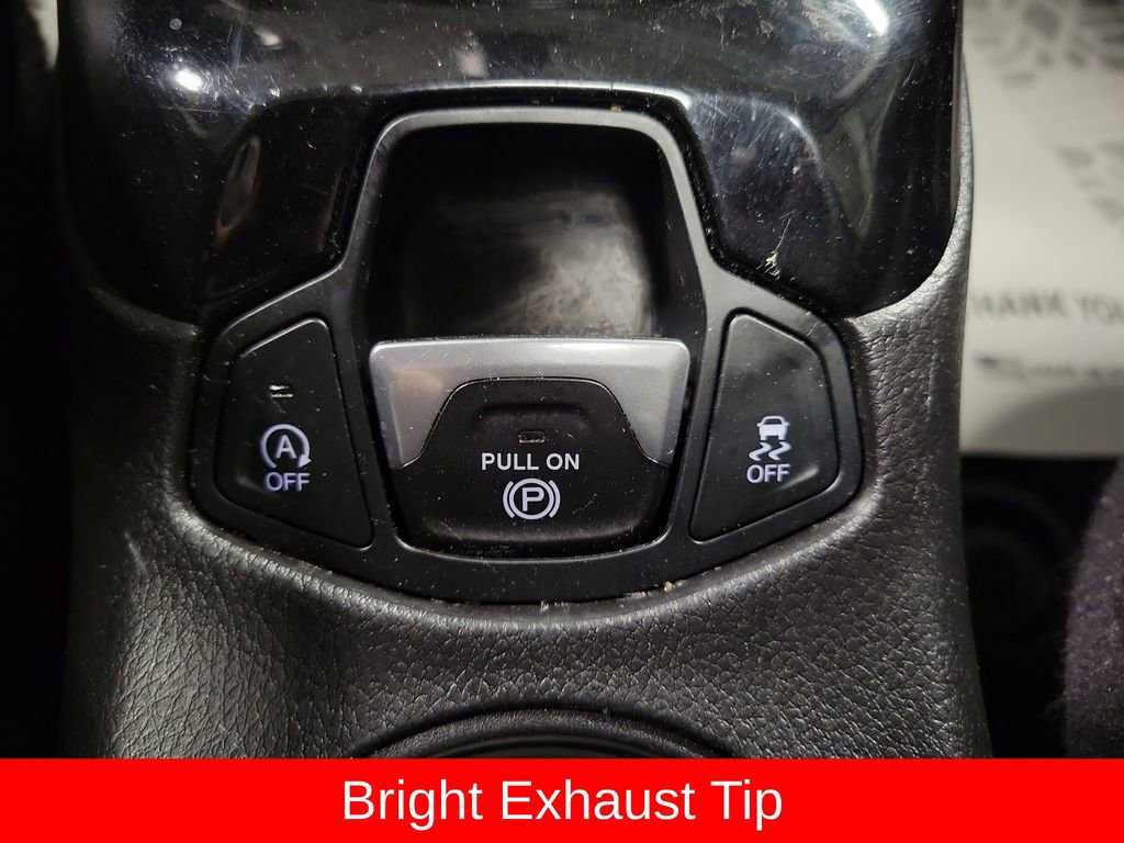 Used 2020 Jeep Compass Latitude image 17