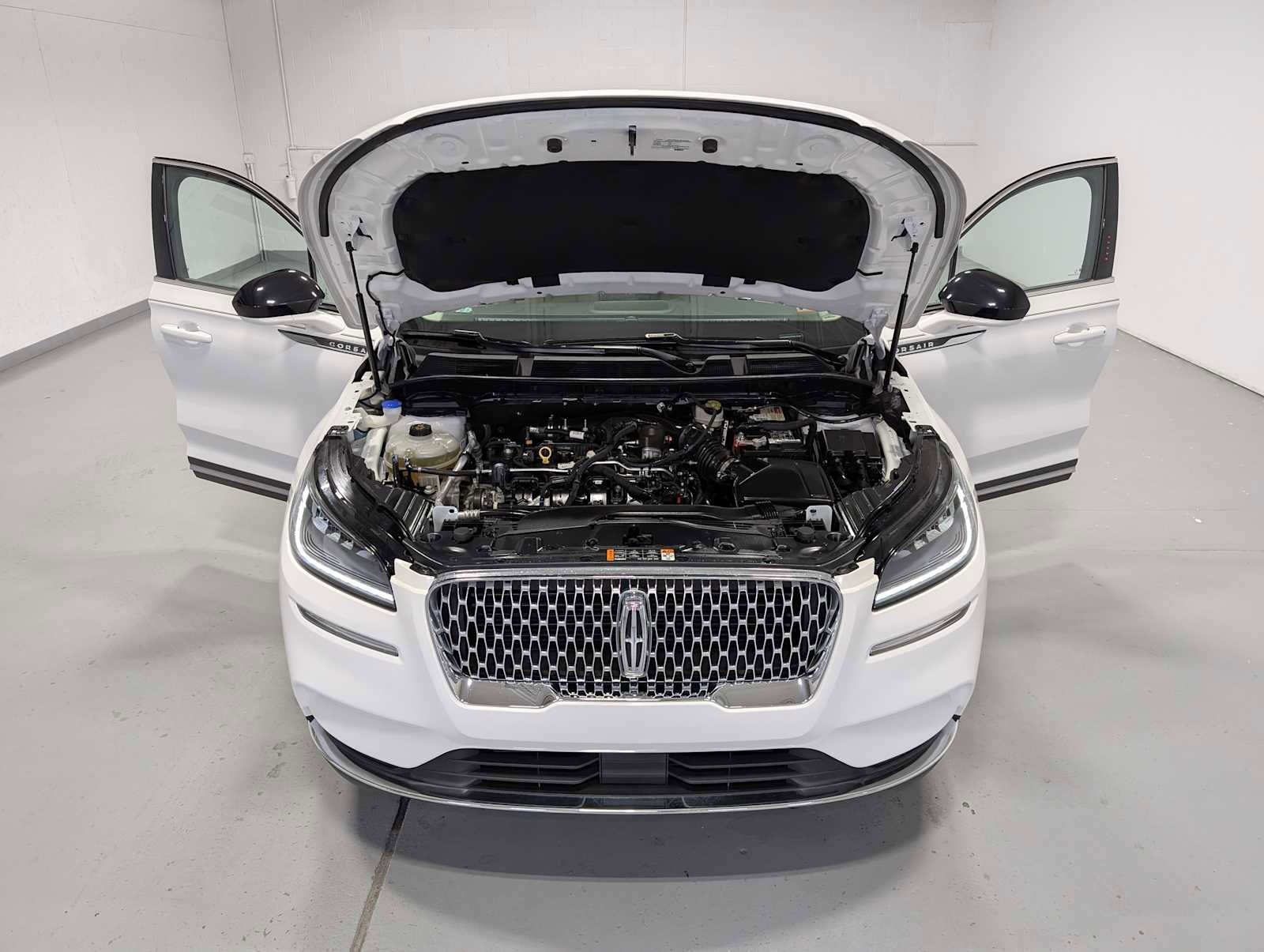 Certified 2022 Lincoln Corsair AWD w/ Premium Package image 13