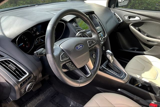 Used 2018 Ford Focus Titanium FWD image 17