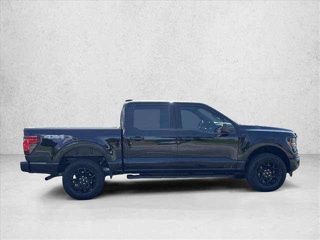 Used 2026 Ford F150 XLT w/ XLT Black Appearance Package AWD/4WD image 4