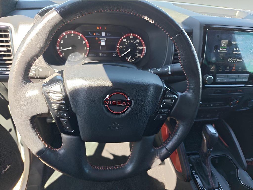 Used 2023 Nissan Frontier PRO-4X w/ Pro Convenience Package image 14