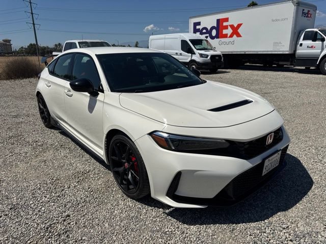 Used 2025 Honda Civic Type R image 4