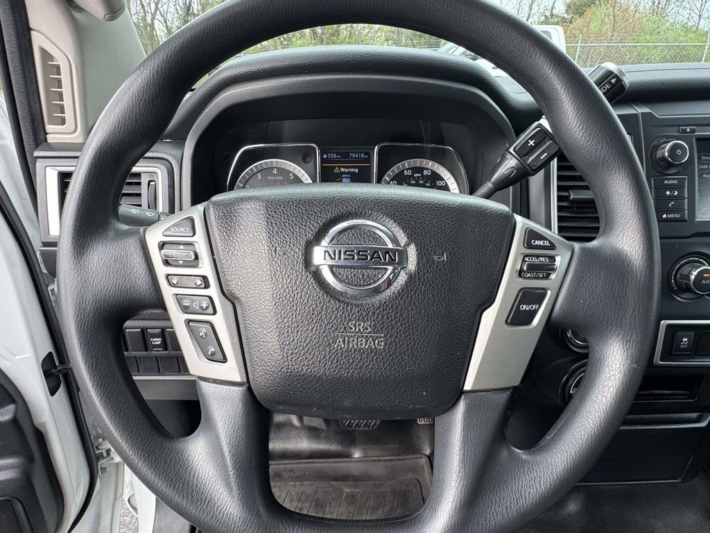 Used 2019 Nissan Titan S w/ S Utility Package image 18