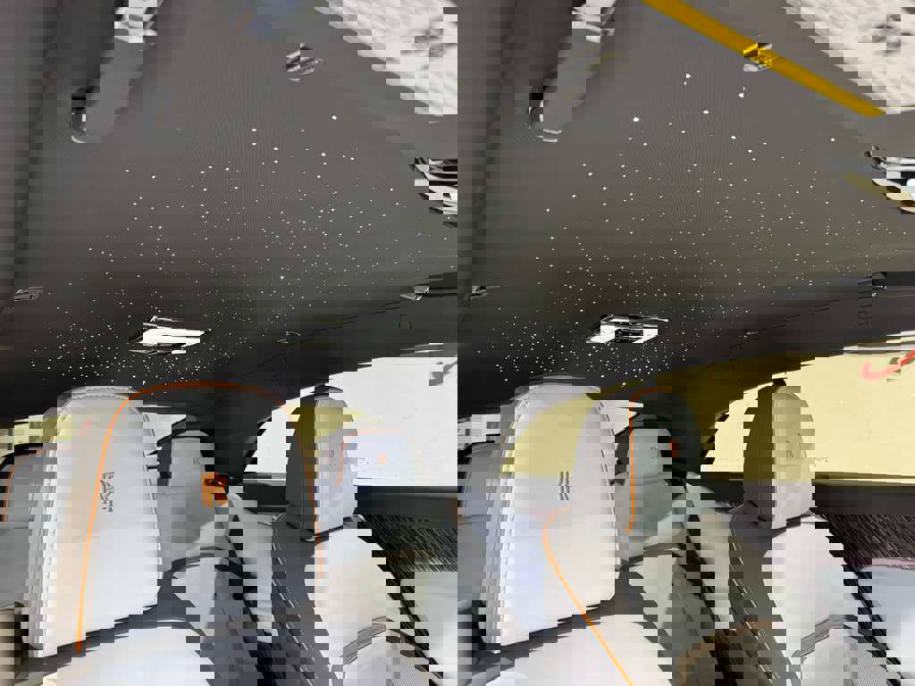 Used 2024 Rolls-Royce Spectre w/ Spectre Launch Package image 15