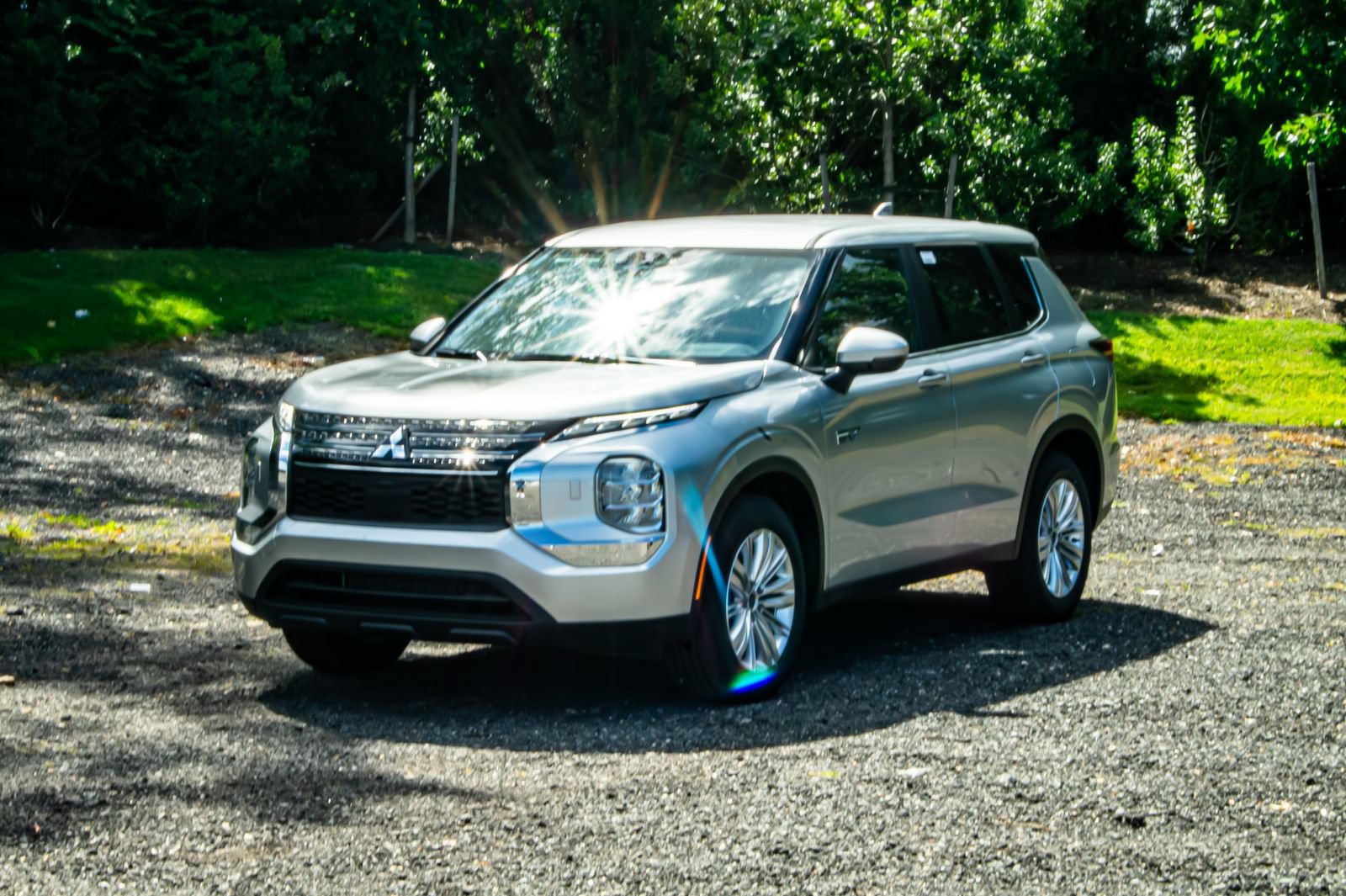 New 2025 Mitsubishi Outlander ES AWD/4WD image 1