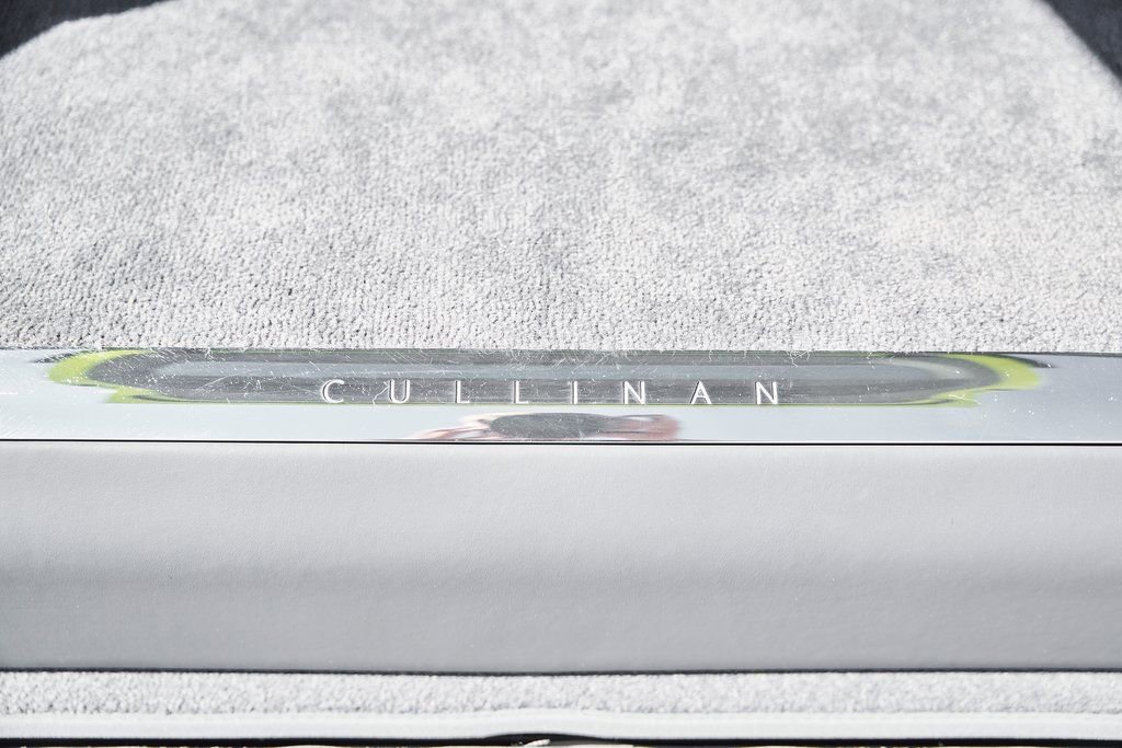 Used 2024 Rolls-Royce Cullinan image 21