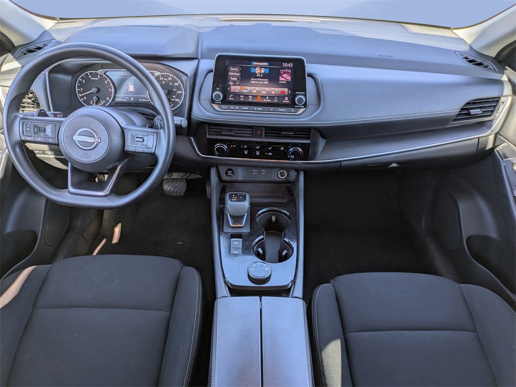 Used 2024 Nissan Rogue S image 15