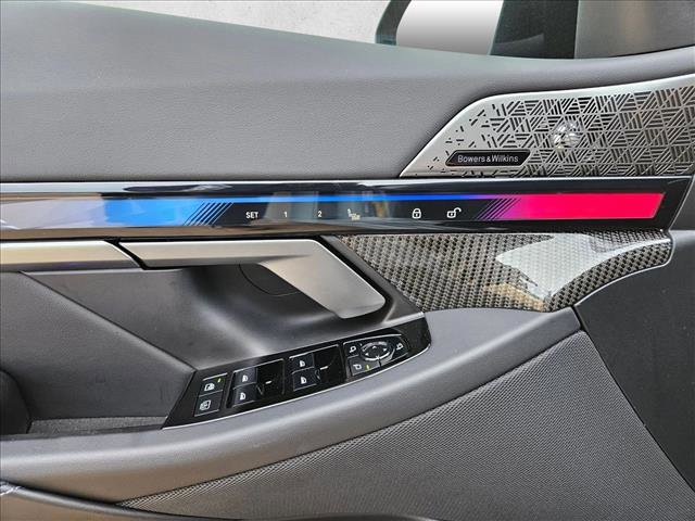 Used 2026 BMW M5 AWD/4WD image 24