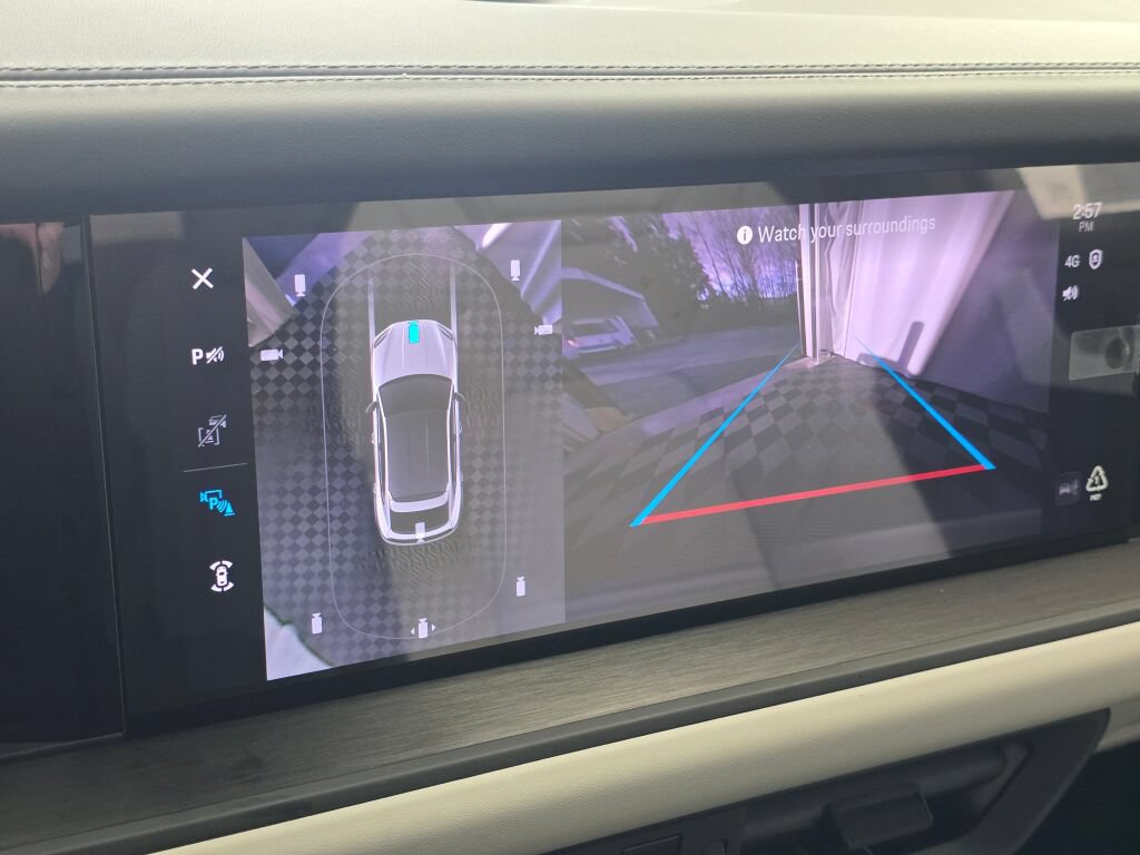 New 2026 Porsche Cayenne GTS AWD/4WD image 32