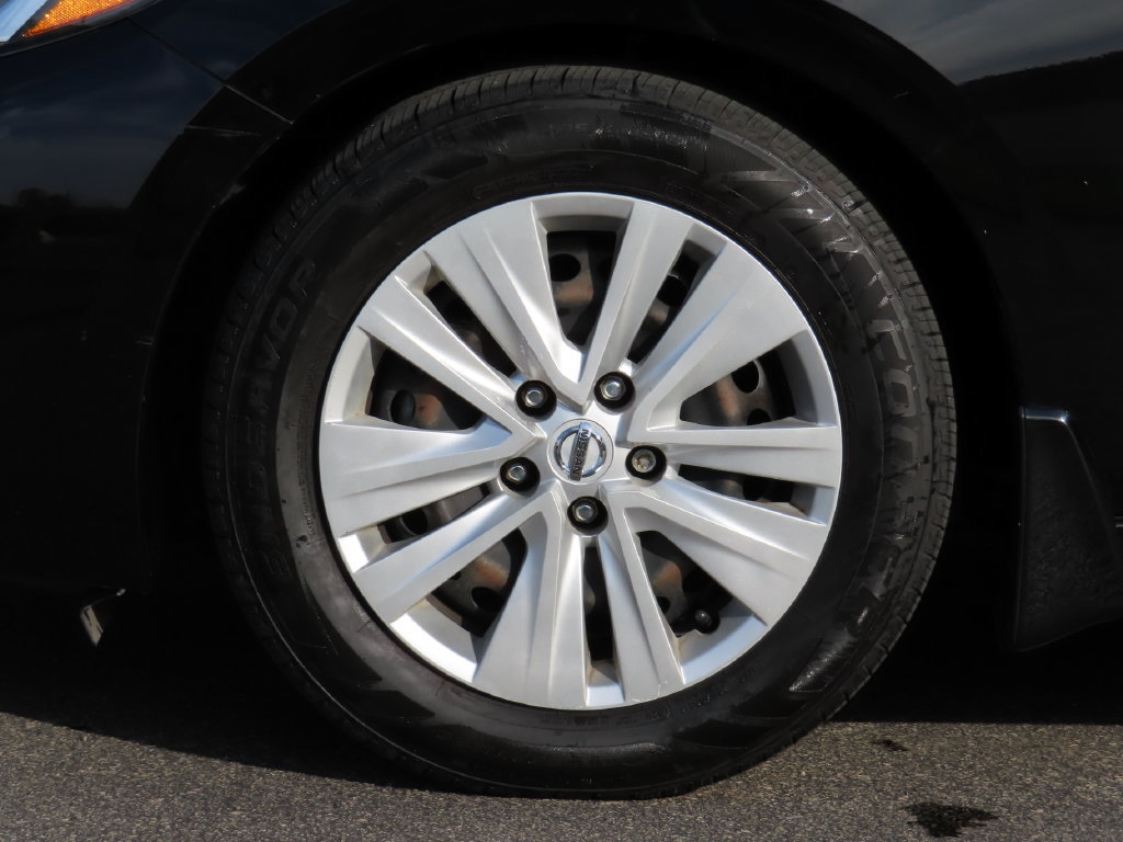 Used 2022 Nissan Sentra S FWD image 13