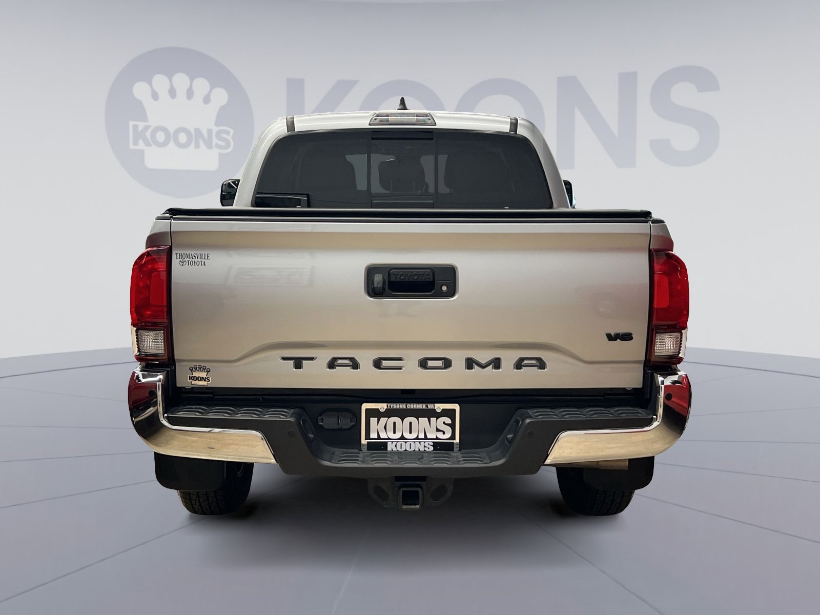 Used 2023 Toyota Tacoma SR5 image 2