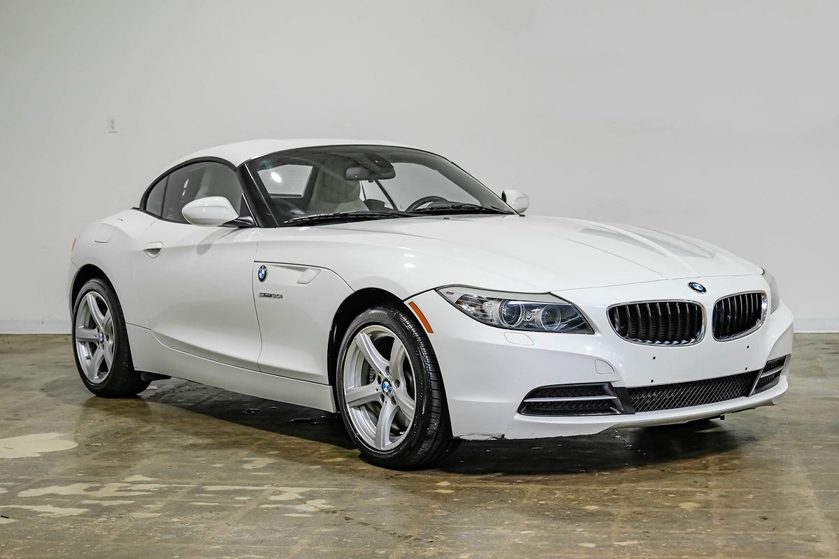 Used 2011 BMW Z4 sDrive30i w/ Premium Pkg RWD image 8