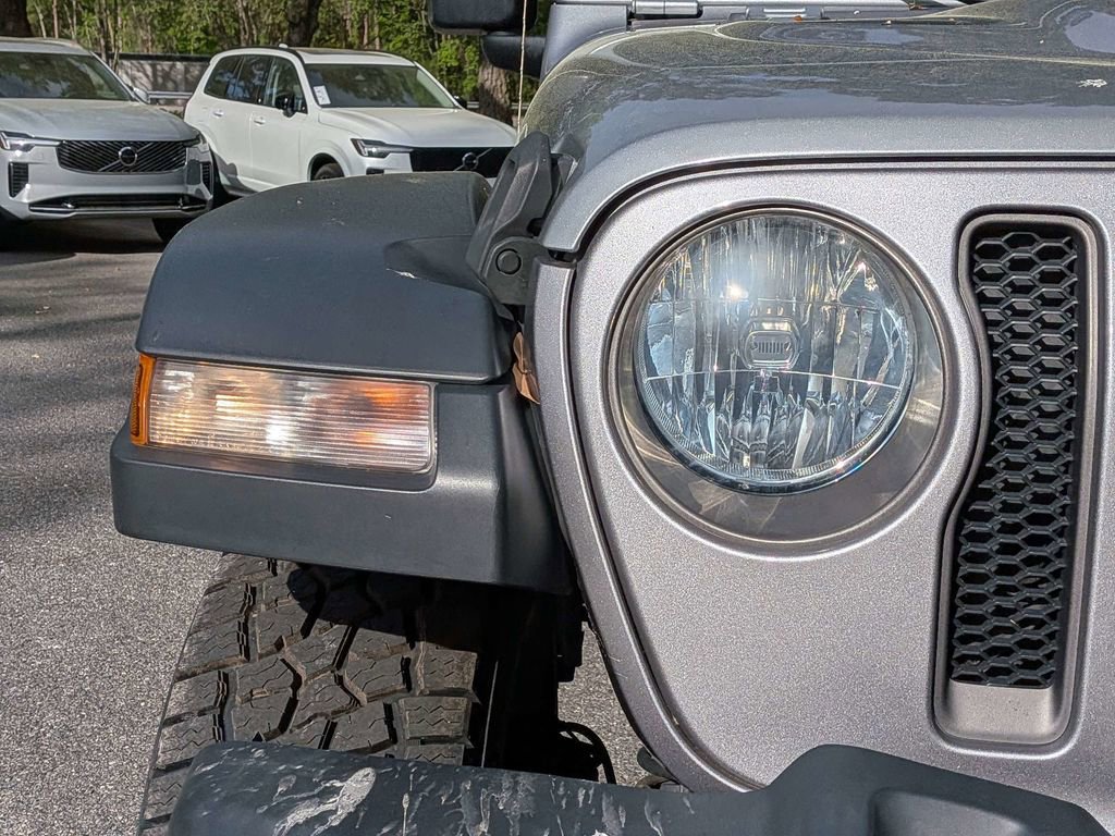 Used 2018 Jeep Wrangler Unlimited Rubicon image 10