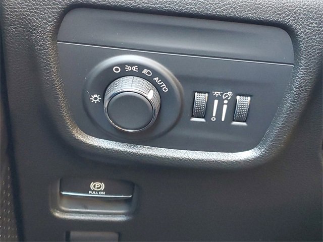 New 2025 Jeep Grand Cherokee L Altitude image 19