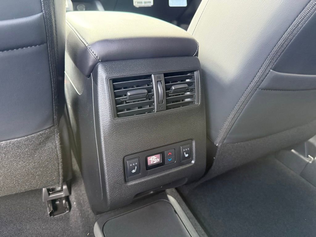 New 2025 Mitsubishi Outlander SEL Black Edition image 25
