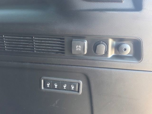 Used 2024 Jeep Wagoneer L Series II w/ Flexible Seating Group image 32