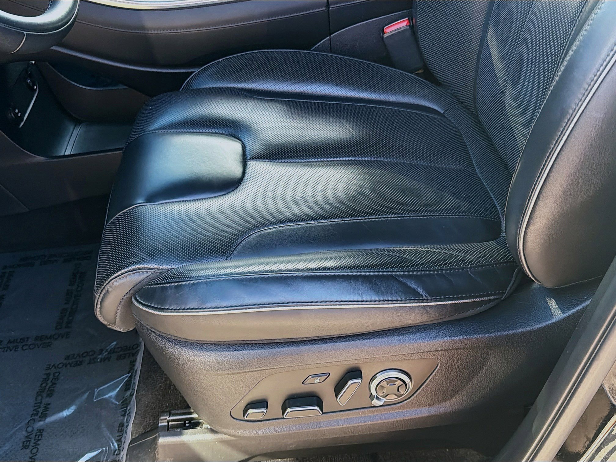 Used 2024 Hyundai Palisade Calligraphy image 16