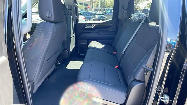 Used 2024 Chevrolet Silverado 1500 LT RWD image 12