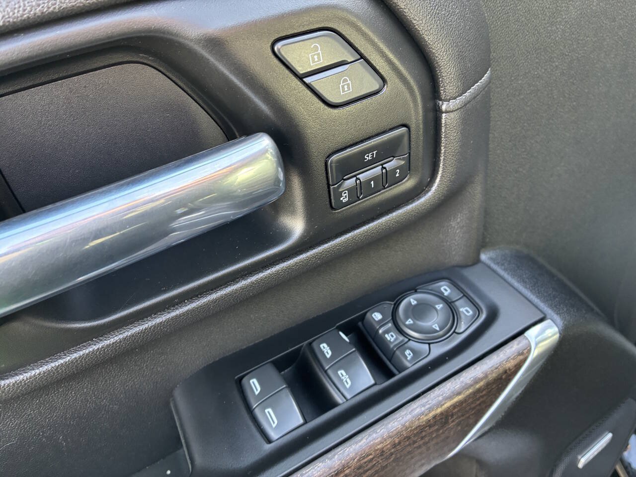 Used 2022 GMC Sierra 2500 Denali AWD/4WD image 47