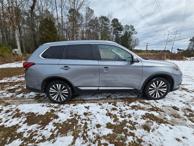 Used 2019 Mitsubishi Outlander SE image 8