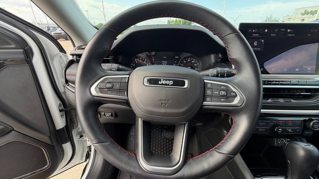 Certified 2022 Jeep Compass Trailhawk w/ Trailhawk Convenience Group AWD/4WD image 25