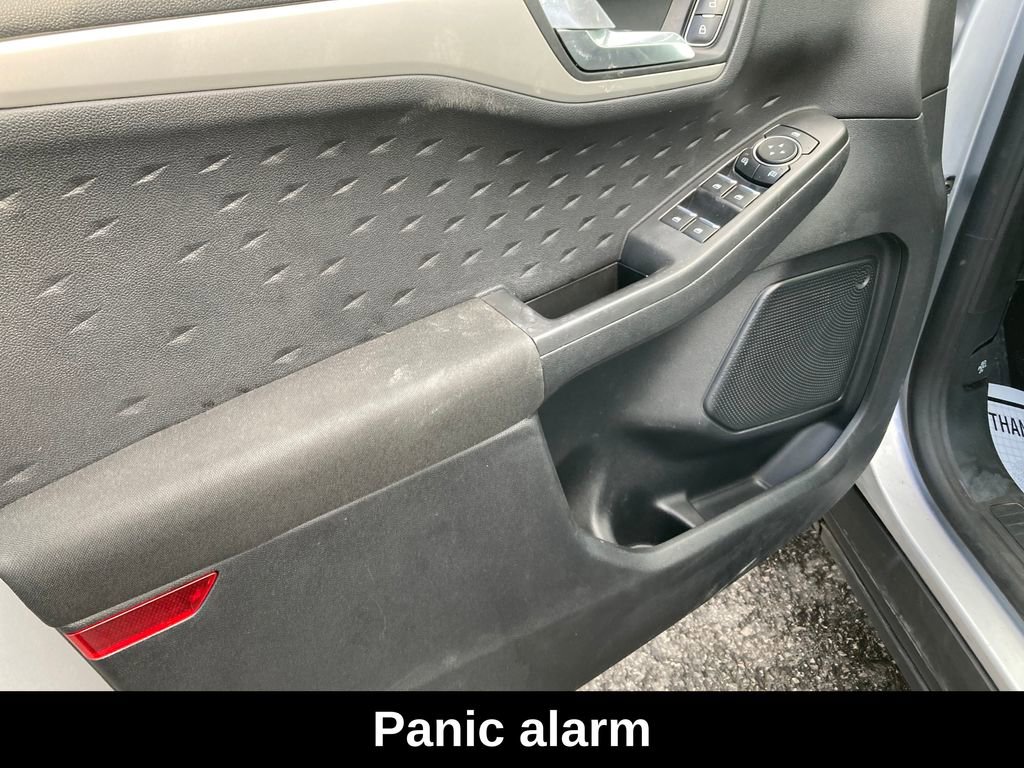 Used 2020 Ford Escape SE image 13